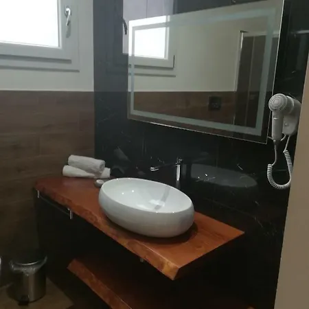 Crispirooms Συρακούσες