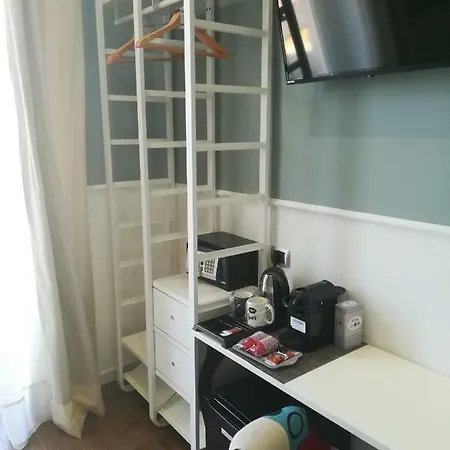 Crispirooms Guest house *